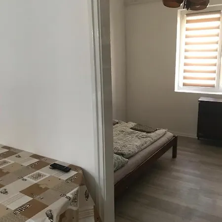 Apartmanhaz 2 Апартаменты Печ